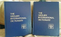 The Grolier International Dictionary. Volume 2 Letters to Z